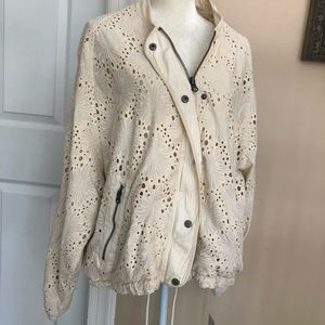 Super cute Free People zip-up size Medium.
